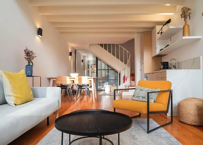 Classy Garden Apartment