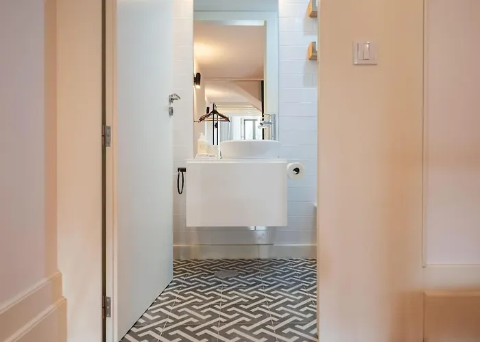 Classy Garden Apartment Porto