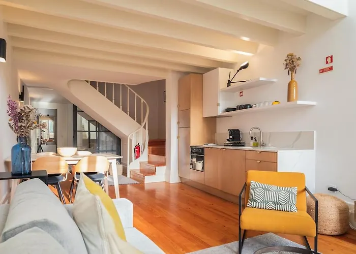 Classy Garden Apartment *