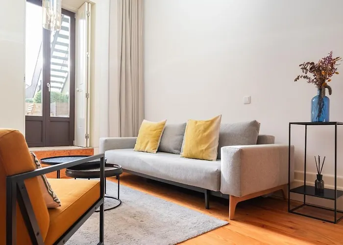 Classy Garden Apartment Porto