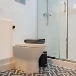 Classy Garden 아파트 *